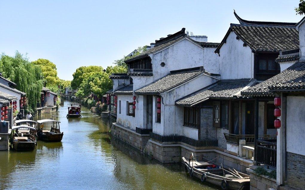 了解《完美伴侣》妻子不慎流产,丈夫冷眼旁观,怎样的爱情才能称才算完美?知识星球,专注分享与讨论
